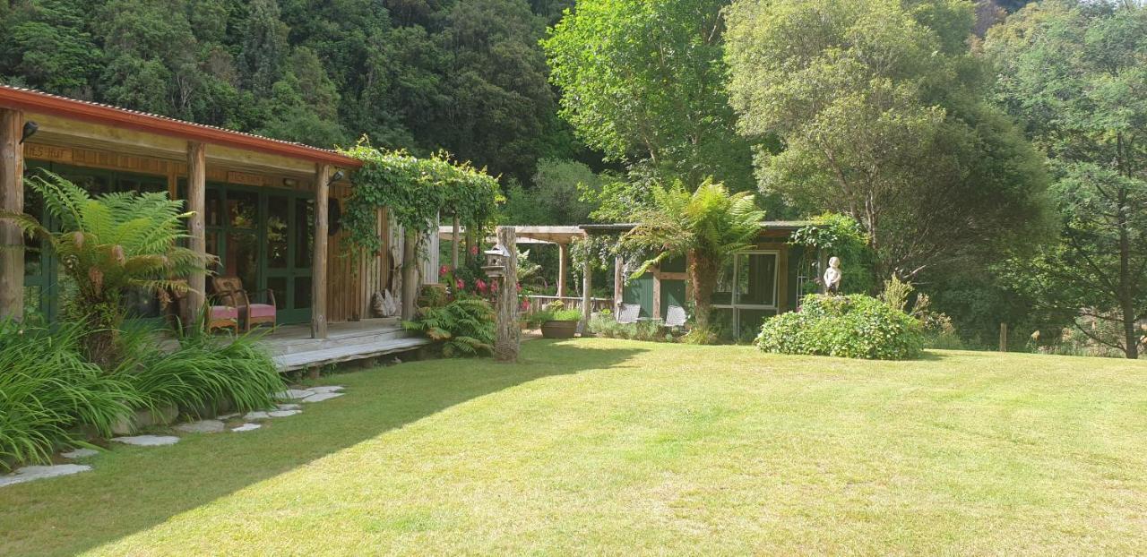 Blackfern Lodge Waimiha 외부 사진